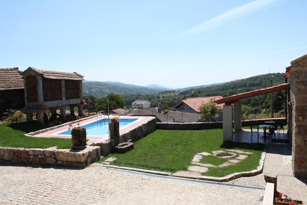 Casa Entre-Palheiros E Casa Do Canastro Монталегри Экстерьер фото