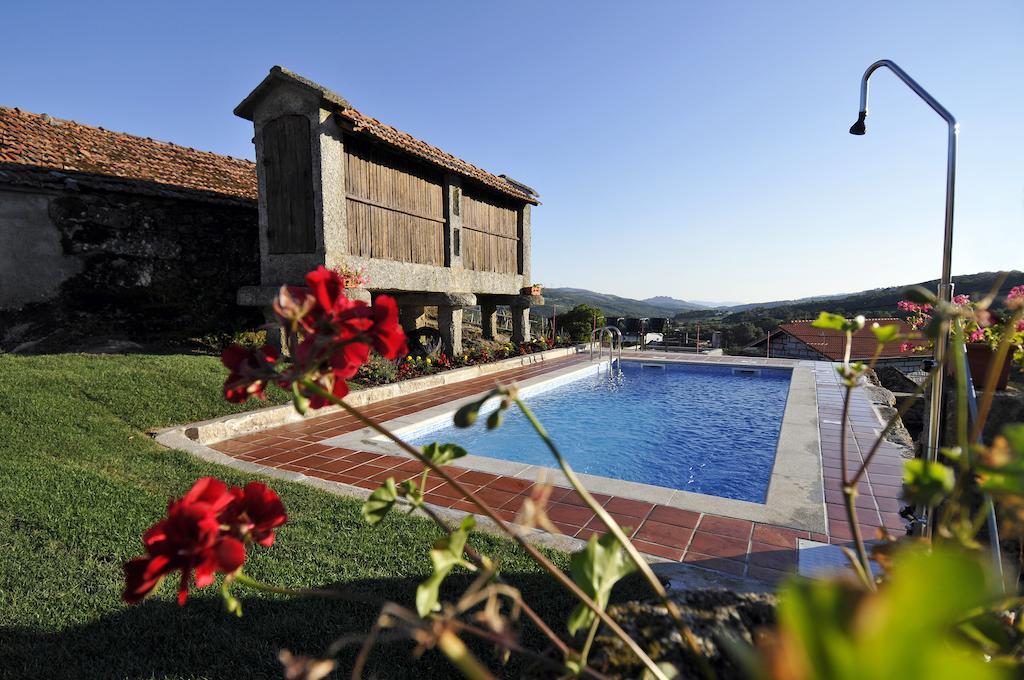 Casa Entre-Palheiros E Casa Do Canastro Монталегри Экстерьер фото